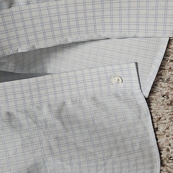 Jos A Bank Reserve Collection Dress Shirt - Picture 5 of 12